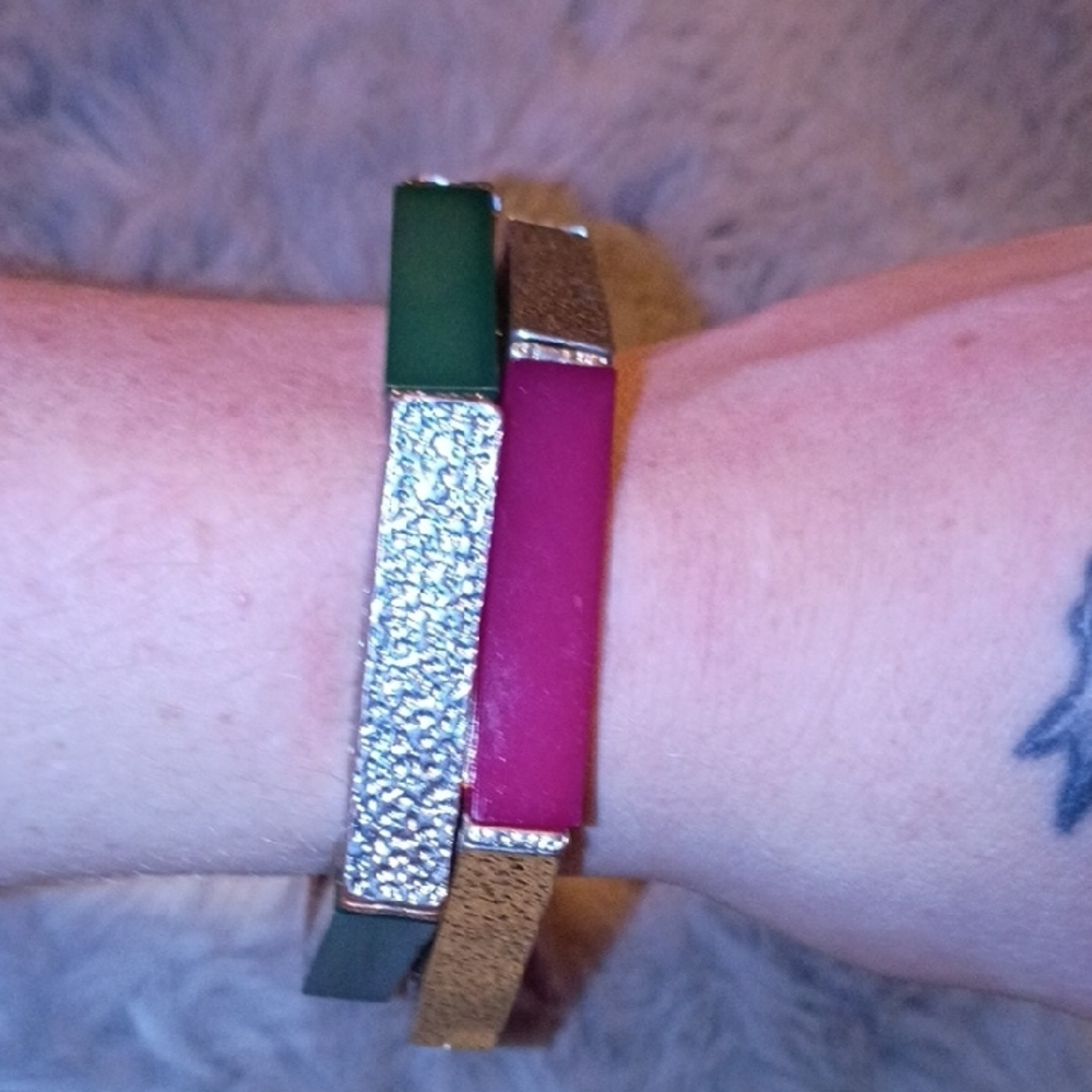 Hexagonal Silver And Multicolor Bangles - image 4